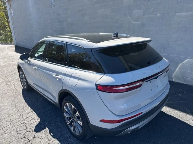 2022 Lincoln Corsair - Image 9 of 12