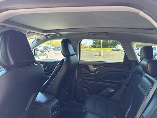 2022 Lincoln Corsair - Image 18 of 21