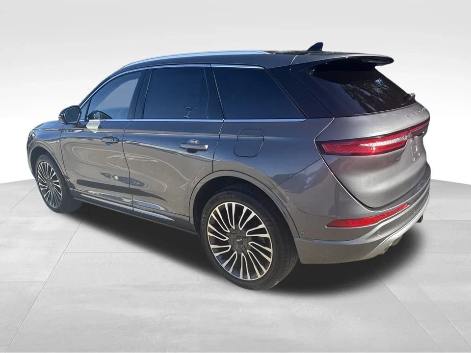 2022 Lincoln Corsair - Image 3 of 12