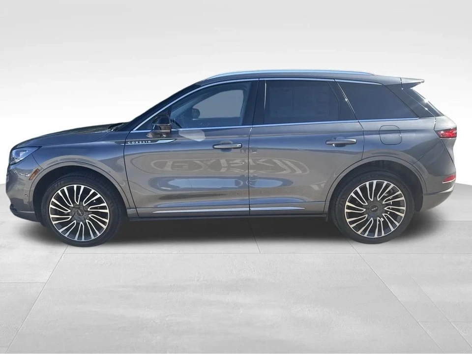2022 Lincoln Corsair - Image 2 of 12