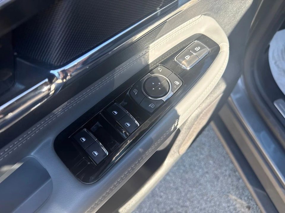 2022 Lincoln Corsair - Image 12 of 12