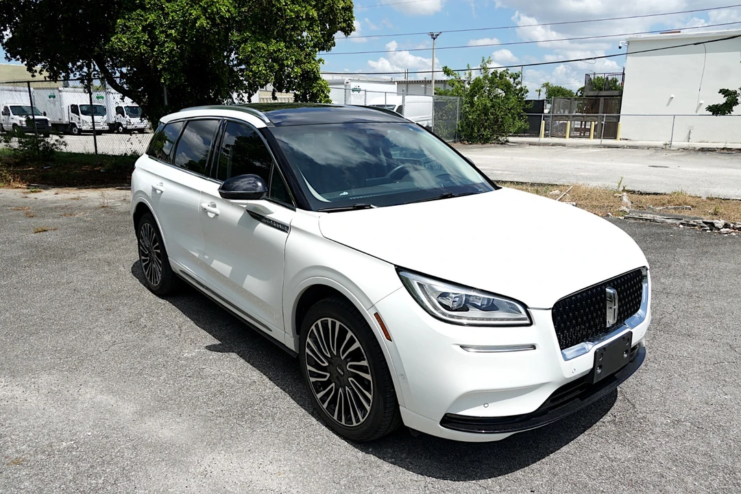 2022 Lincoln Corsair - Image 16 of 31