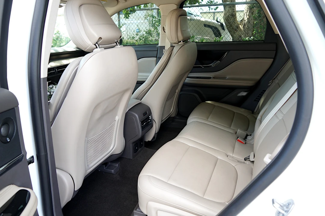 2022 Lincoln Corsair - Image 22 of 31