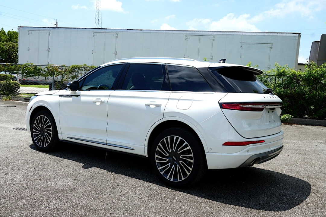 2022 Lincoln Corsair - Image 11 of 31