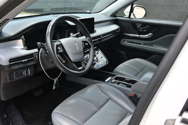 2022 Lincoln Corsair - Image 13 of 21