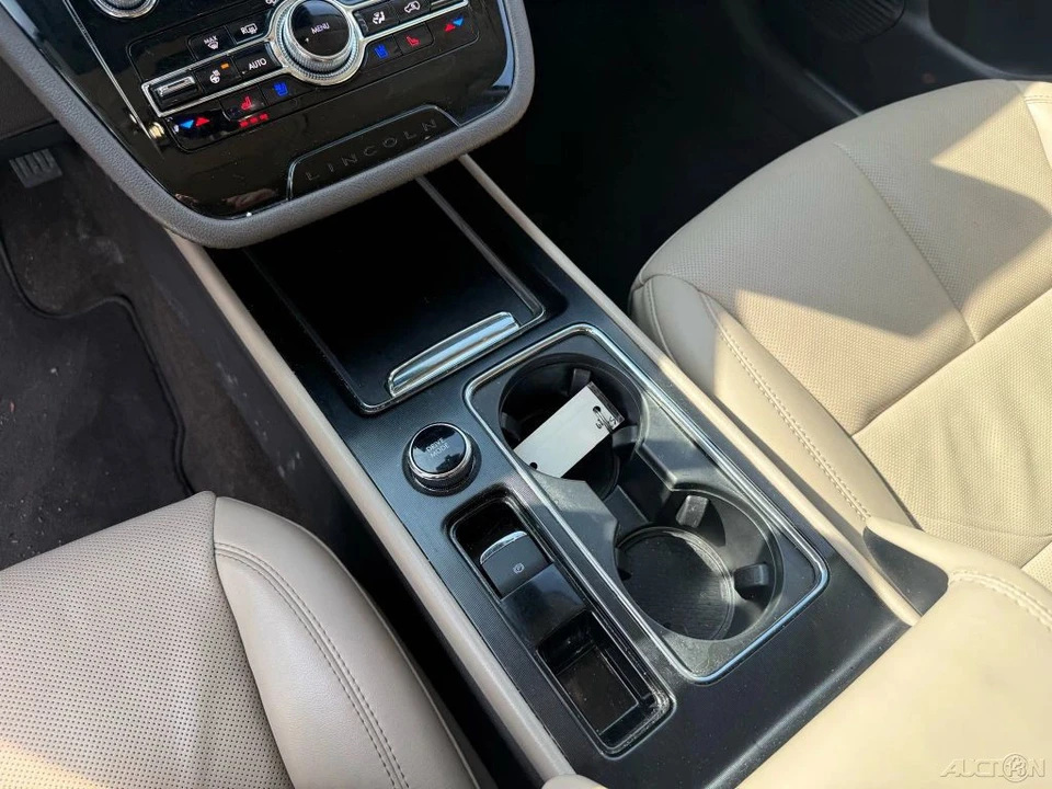 2022 Lincoln Corsair - Image 20 of 21