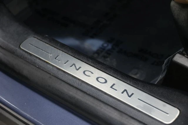 2022 Lincoln Corsair - Image 12 of 21