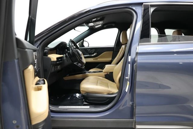 2022 Lincoln Corsair - Image 11 of 21
