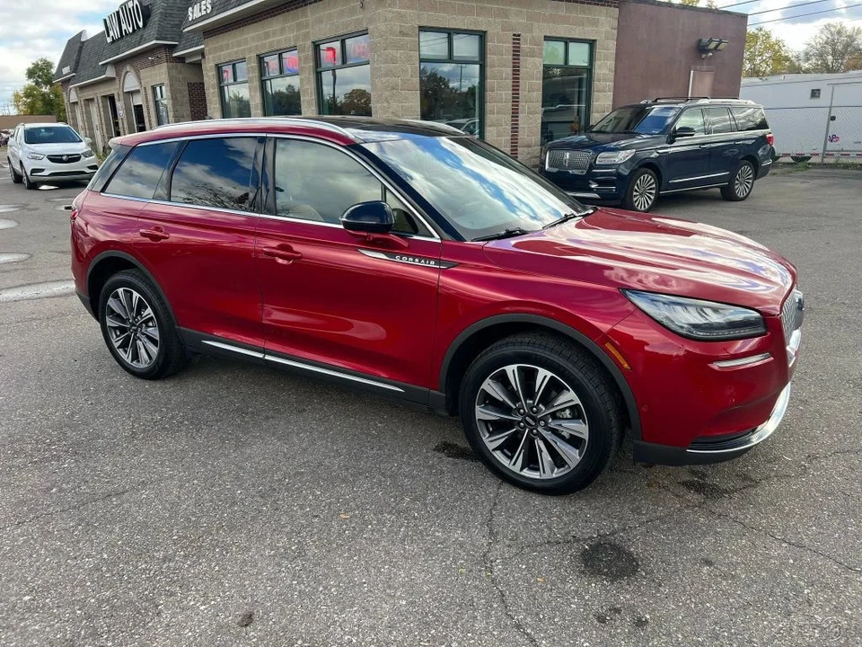 2022 Lincoln Corsair - Image 7 of 21