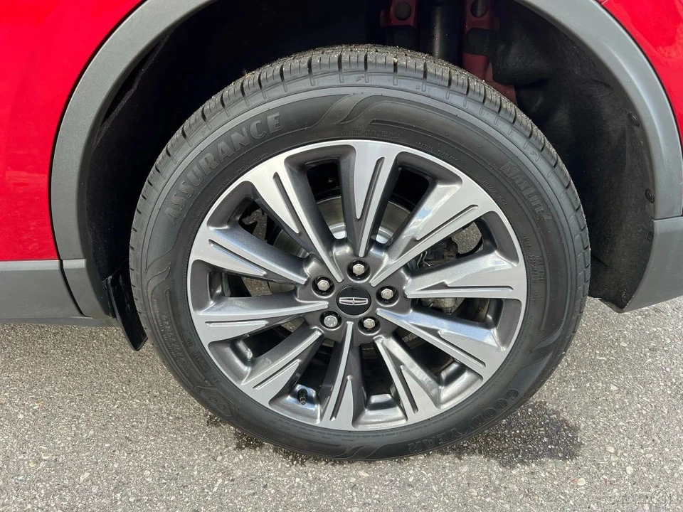 2022 Lincoln Corsair - Image 17 of 21