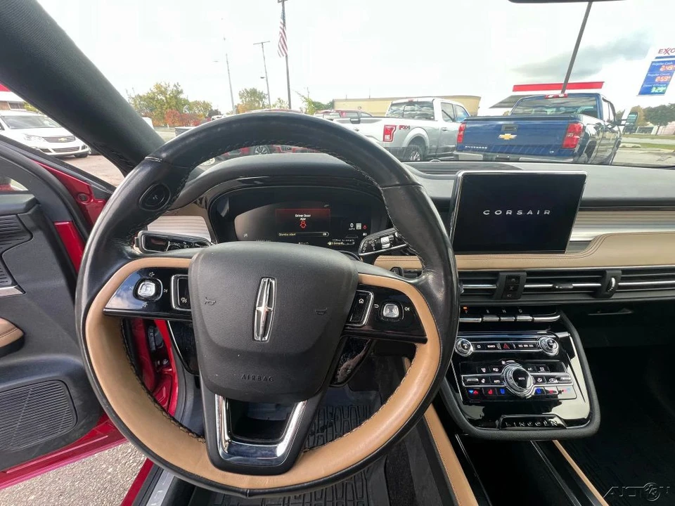2022 Lincoln Corsair - Image 21 of 21