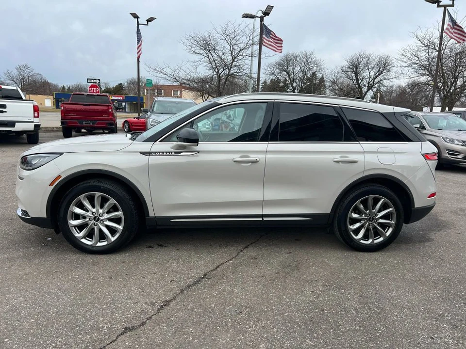 2022 Lincoln Corsair - Image 4 of 12