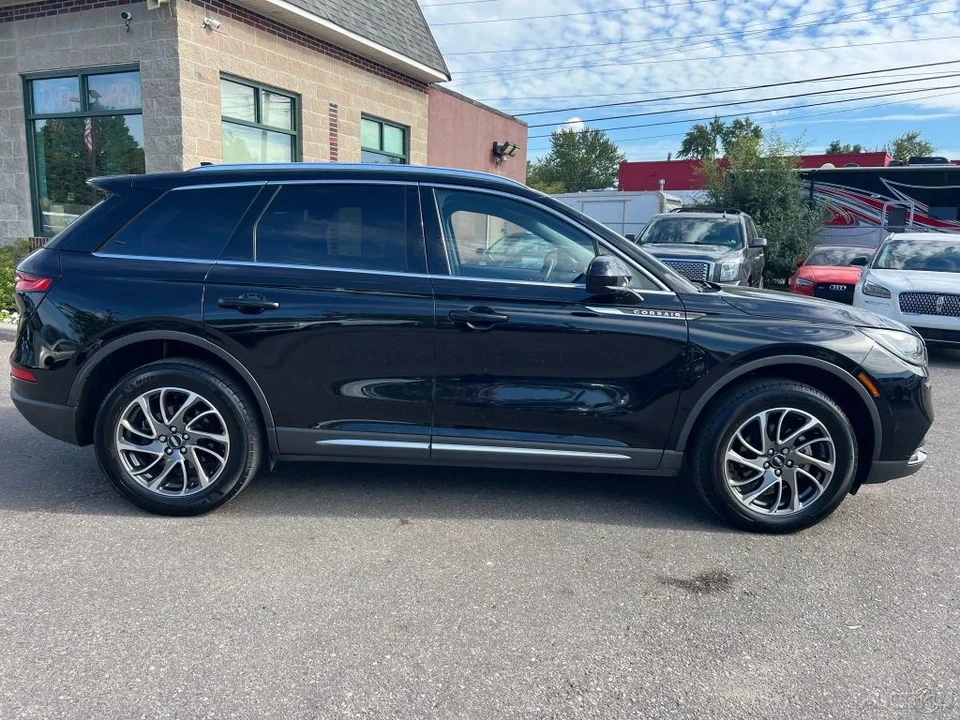 2022 Lincoln Corsair - Image 5 of 12