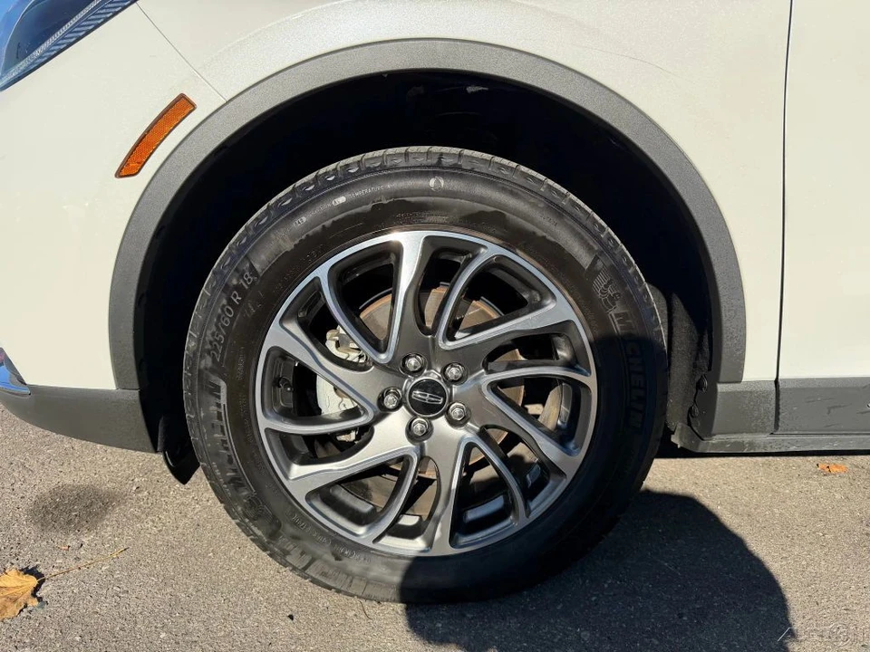 2022 Lincoln Corsair - Image 9 of 12