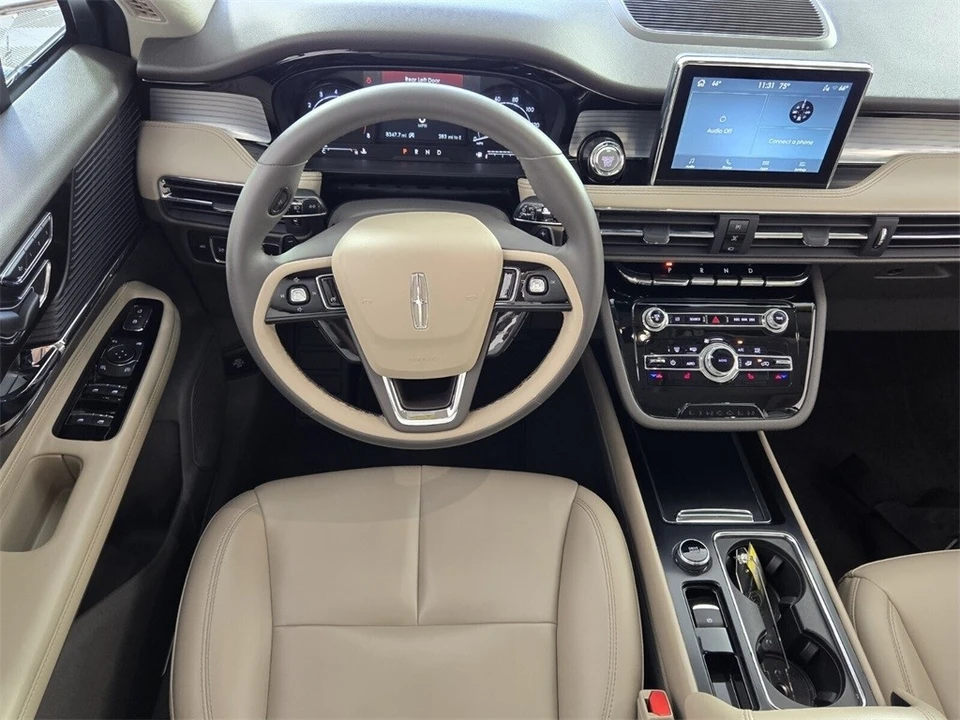 2022 Lincoln Corsair - Image 10 of 12