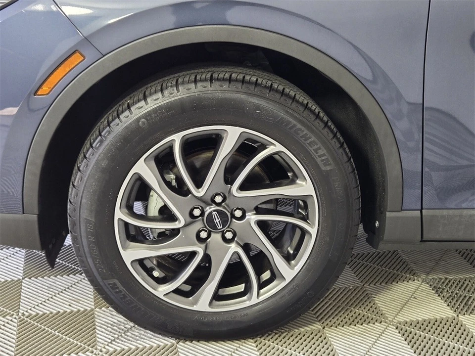 2022 Lincoln Corsair - Image 5 of 12