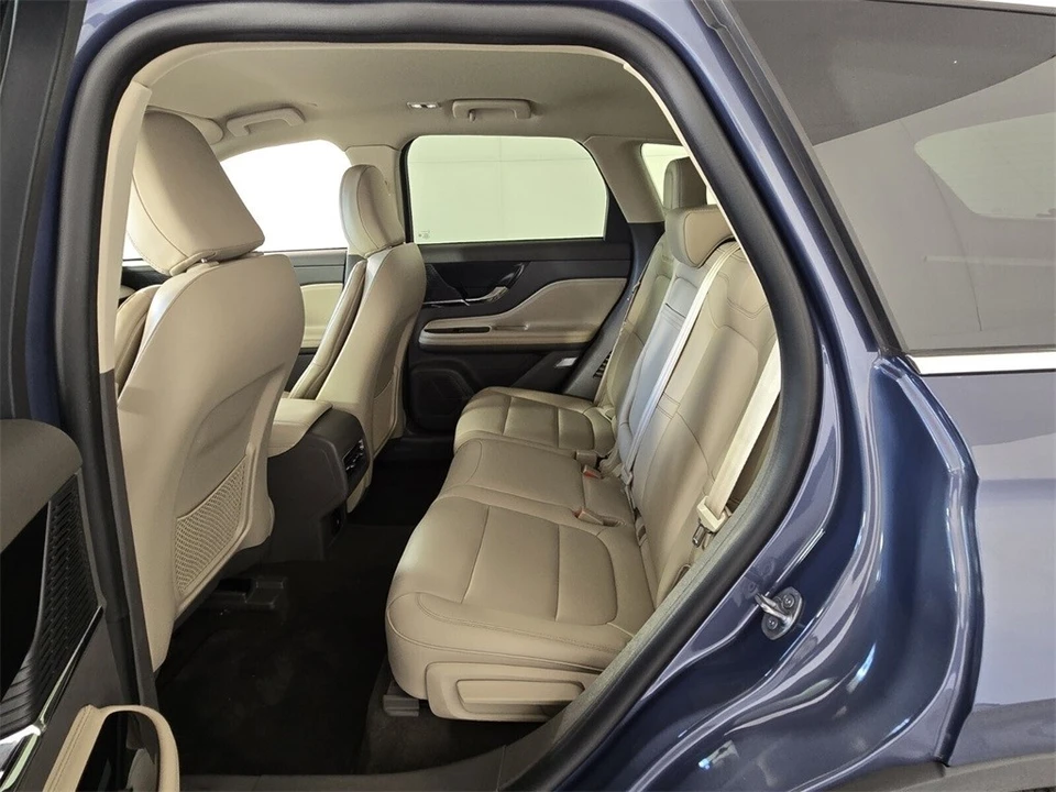 2022 Lincoln Corsair - Image 9 of 12