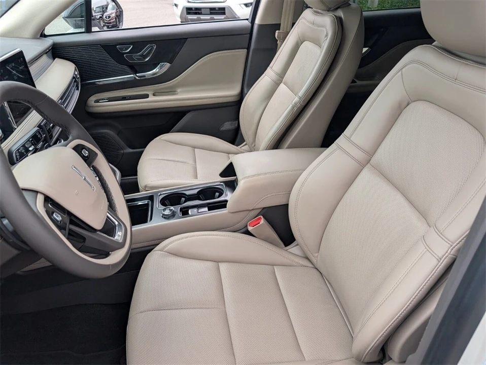 2022 Lincoln Corsair - Image 11 of 12