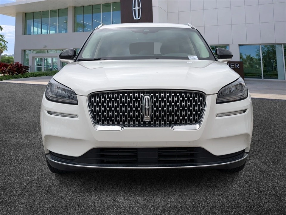2022 Lincoln Corsair - Image 2 of 12