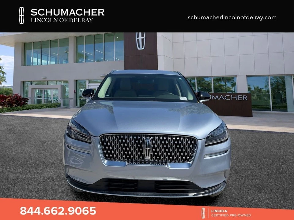 2022 Lincoln Corsair - Image 2 of 26