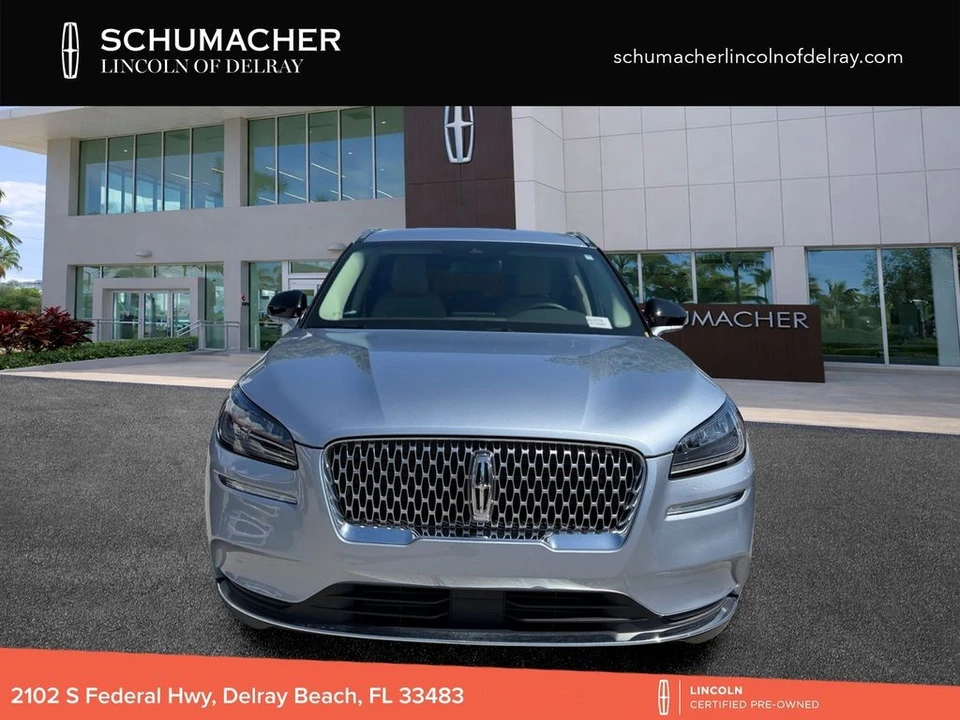 2022 Lincoln Corsair - Image 2 of 26