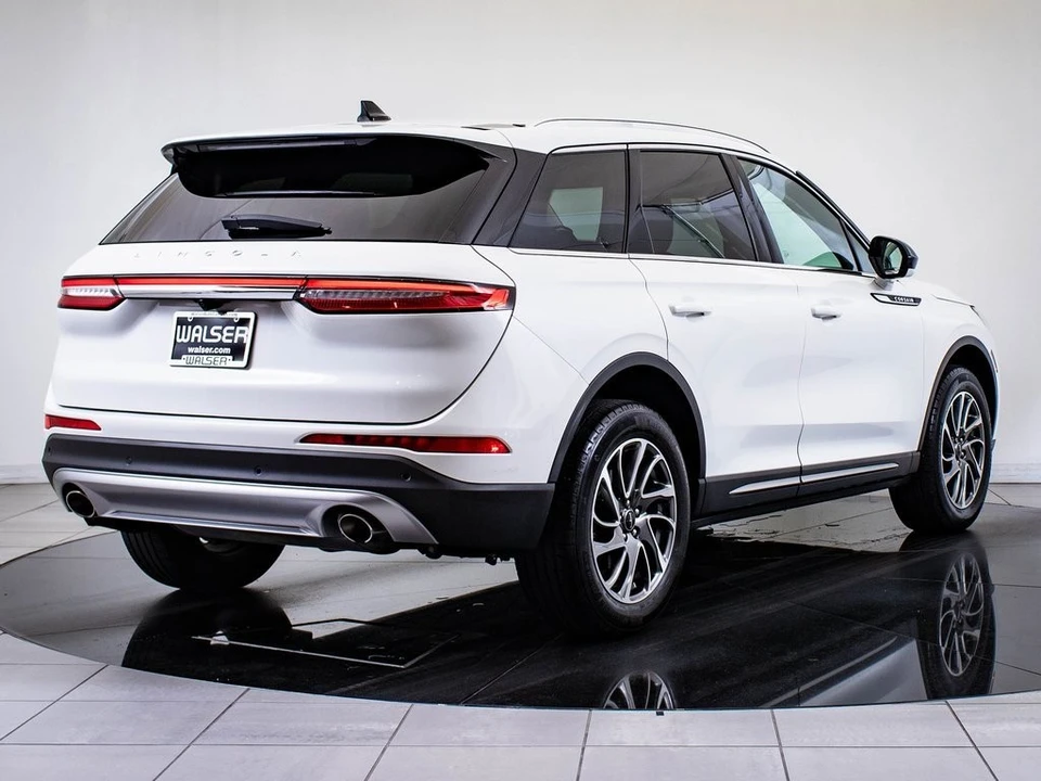 2022 Lincoln Corsair - Image 10 of 21