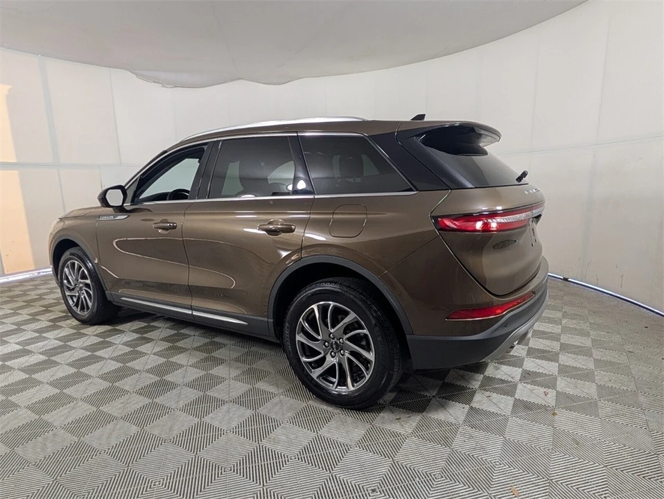 2022 Lincoln Corsair - Image 12 of 21