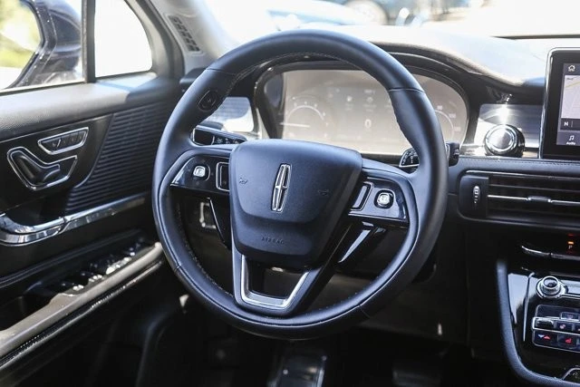 2022 Lincoln Corsair - Image 13 of 31