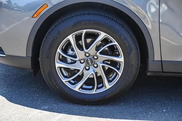 2022 Lincoln Corsair - Image 9 of 31