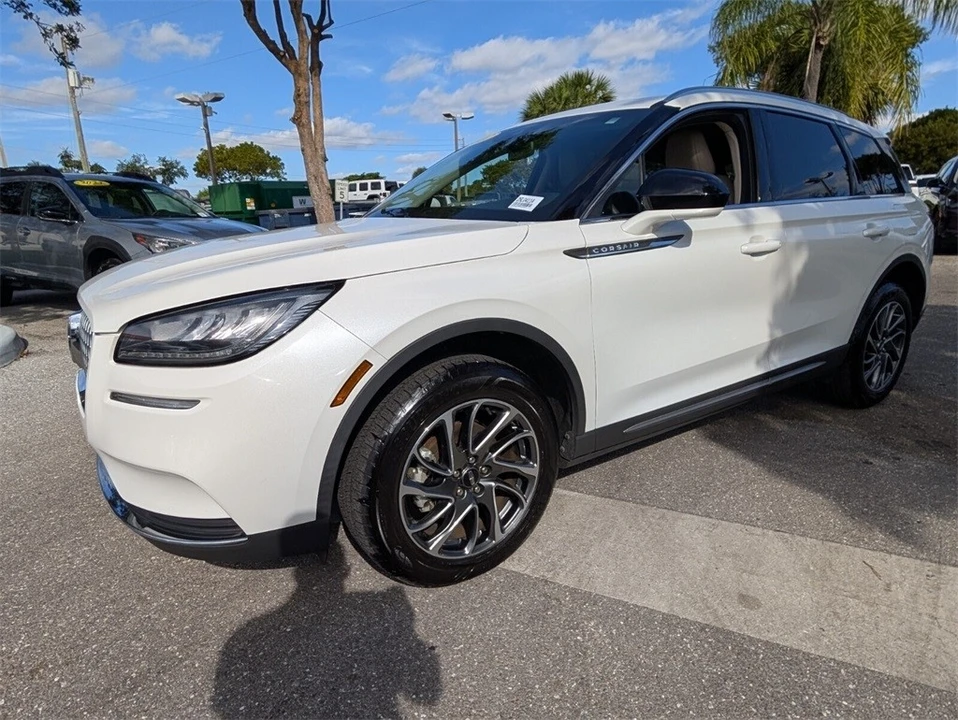 2022 Lincoln Corsair - Image 4 of 12