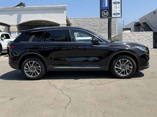 2022 Lincoln Corsair - Image 14 of 31