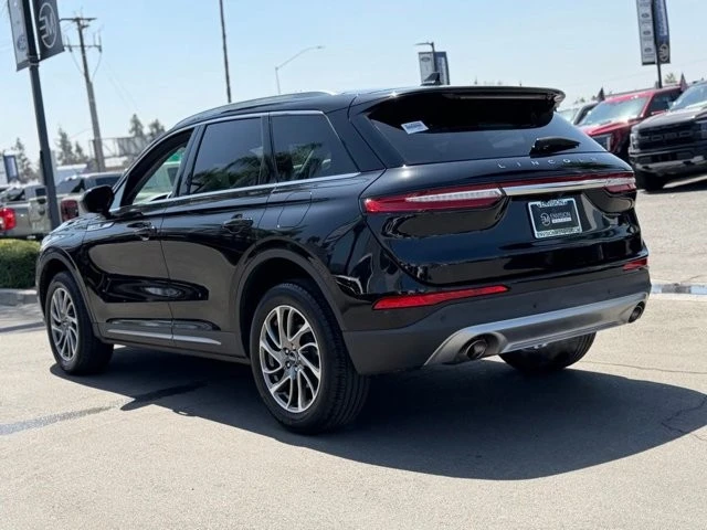 2022 Lincoln Corsair - Image 11 of 31