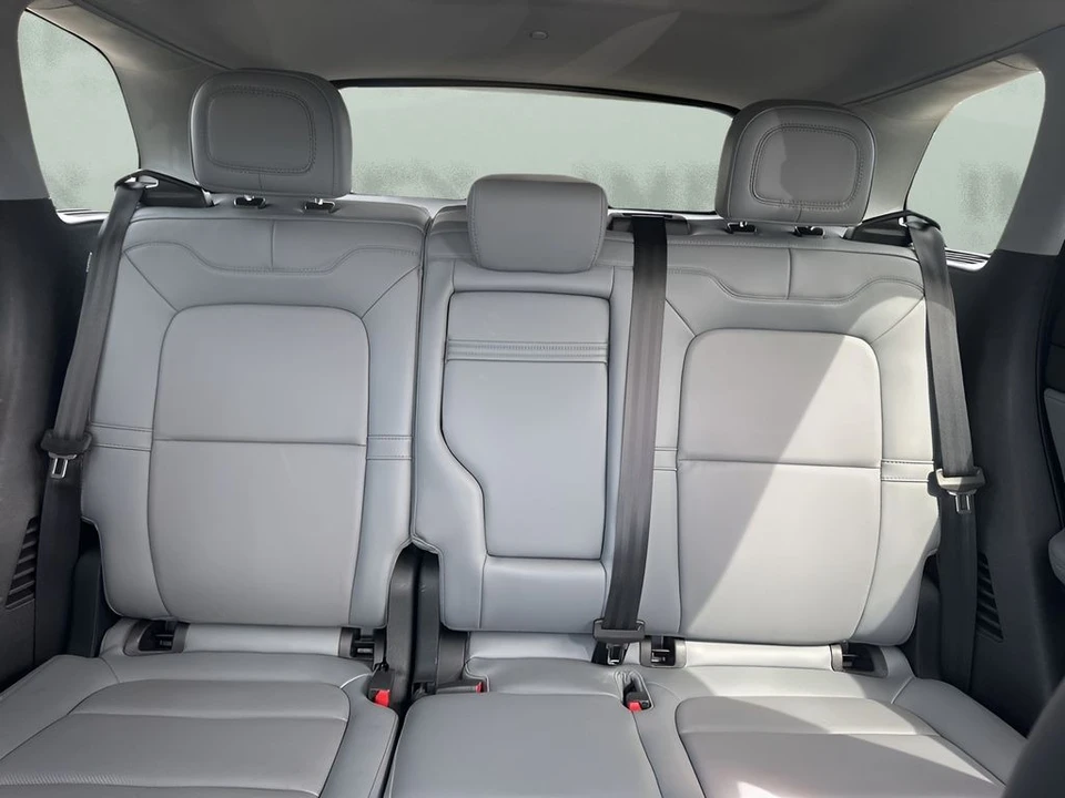 2022 Lincoln Corsair - Image 11 of 31