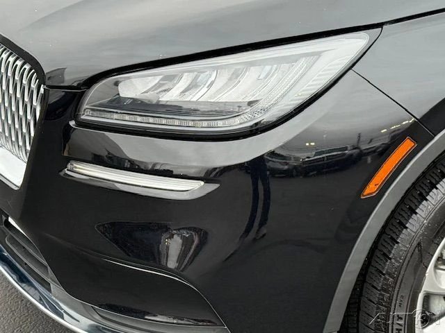 2022 Lincoln Corsair - Image 9 of 12
