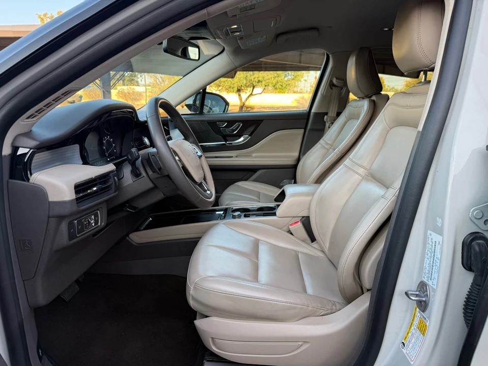 2022 Lincoln Corsair - Image 9 of 21