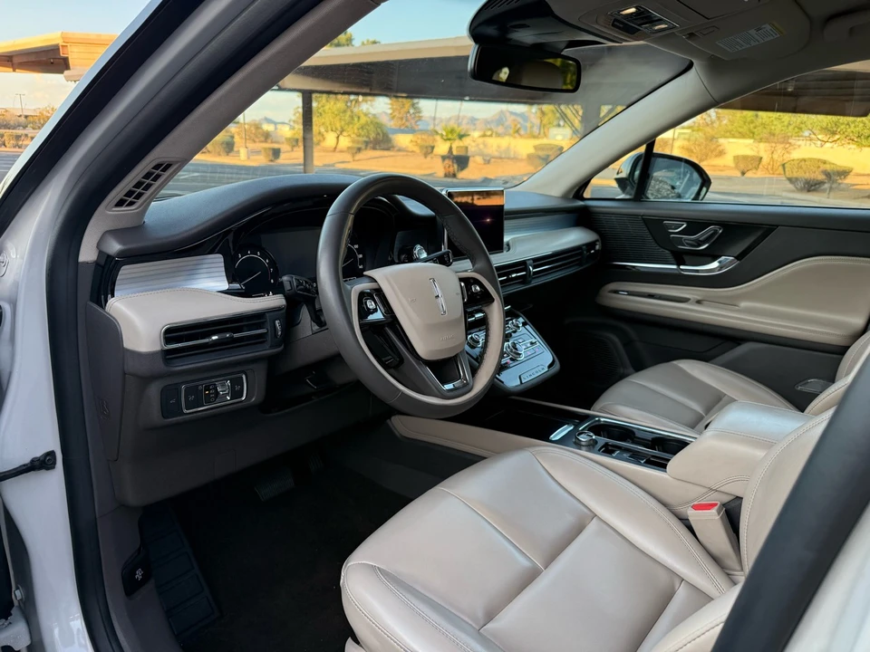 2022 Lincoln Corsair - Image 10 of 21