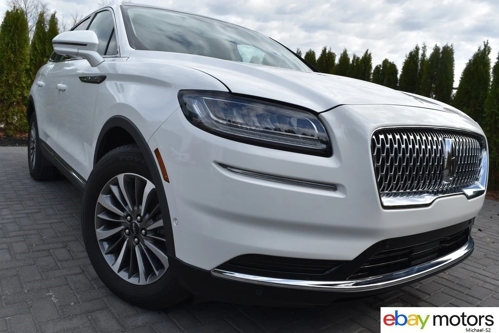 2022 Lincoln Nautilus - Image 2 of 21