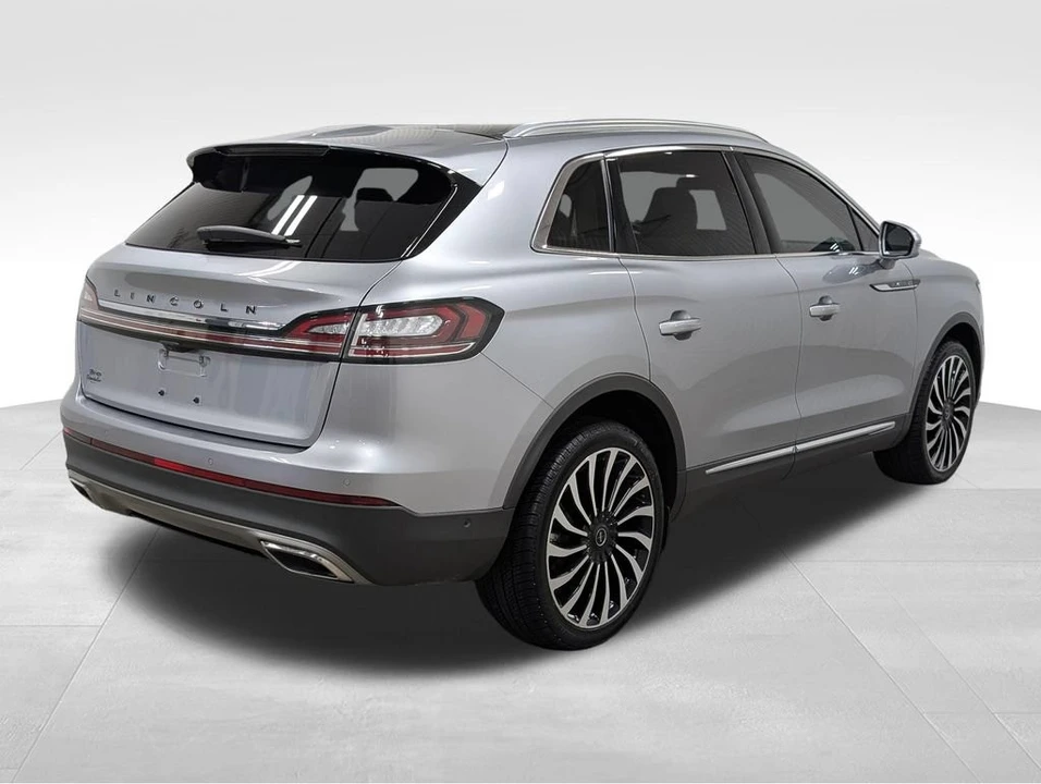 2022 Lincoln Nautilus - Image 19 of 28
