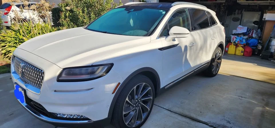 2022 Lincoln Nautilus - Image 3 of 10