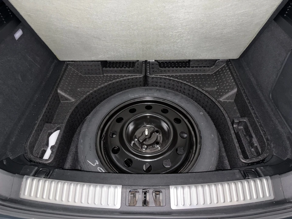 2022 Lincoln Nautilus - Image 15 of 20