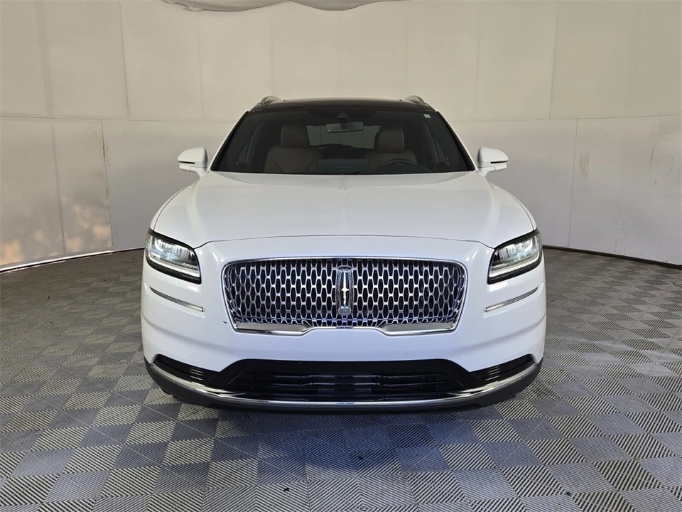 2022 Lincoln Nautilus - Image 2 of 12