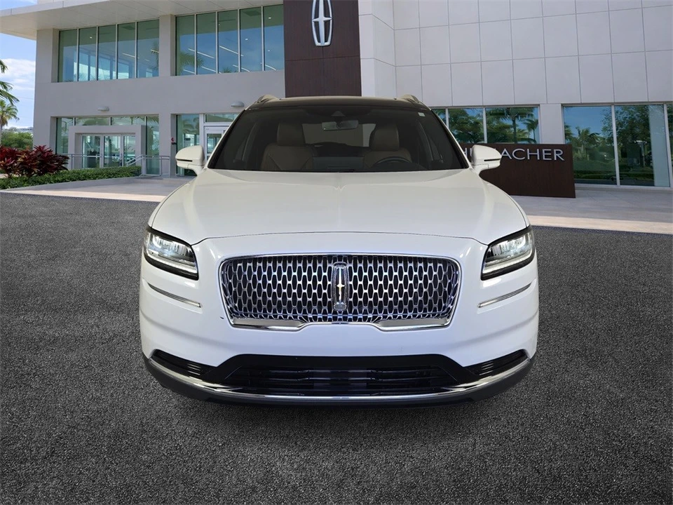 2022 Lincoln Nautilus - Image 2 of 12