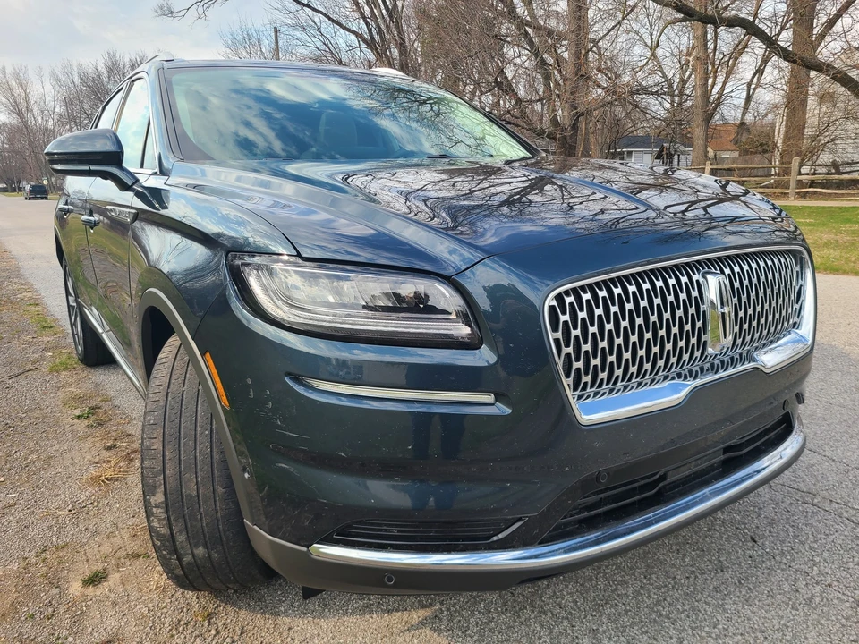 2022 Lincoln Nautilus - Image 7 of 21