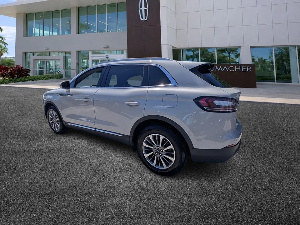 2022 Lincoln Nautilus - Image 5 of 21