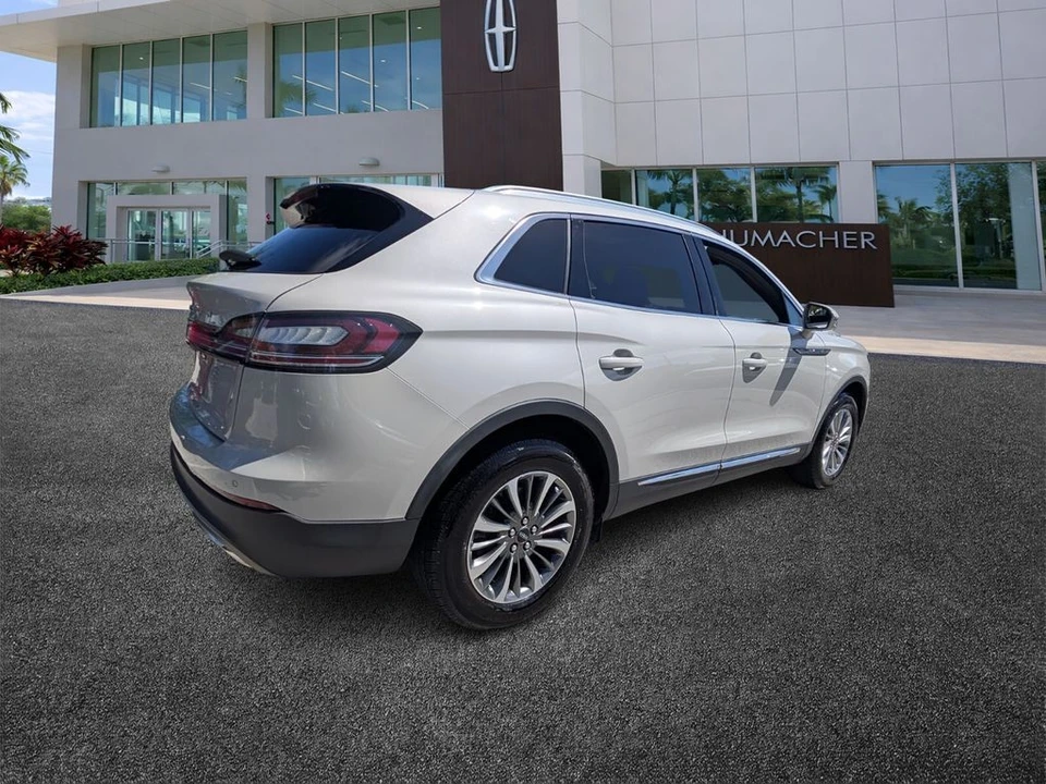 2022 Lincoln Nautilus - Image 7 of 21