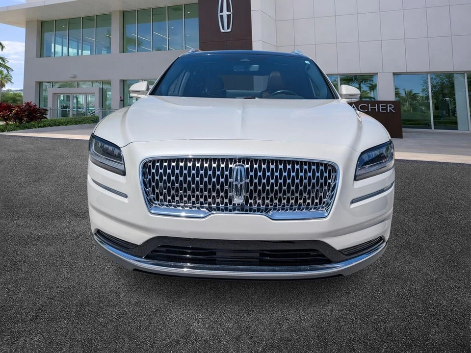 2022 Lincoln Nautilus - Image 2 of 21