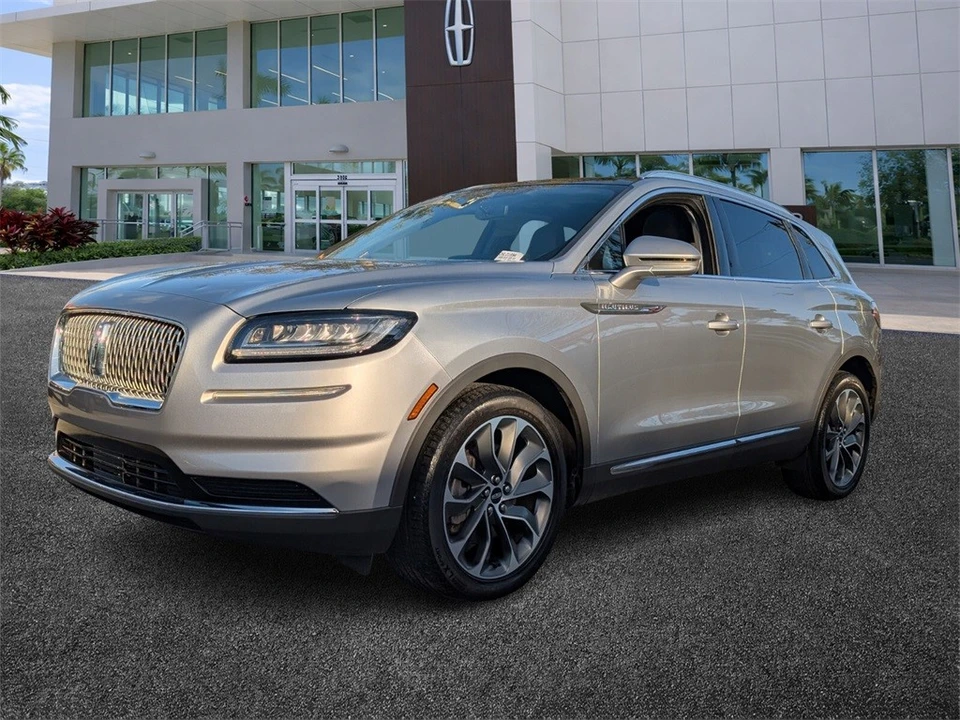 2022 Lincoln Nautilus - Image 3 of 12