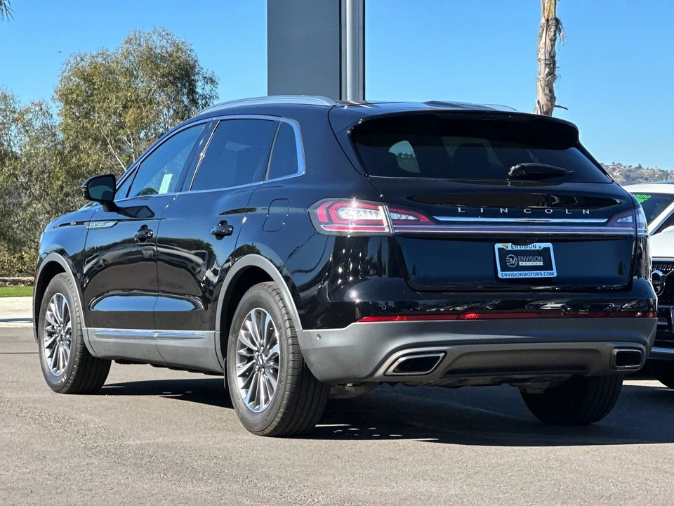 2022 Lincoln Nautilus - Image 5 of 21