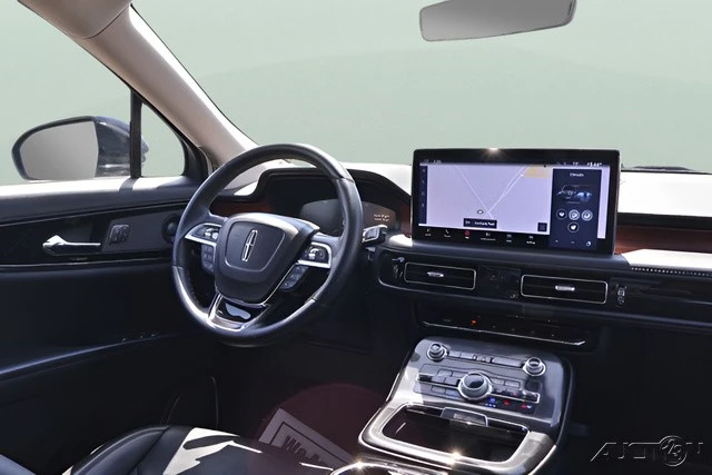2022 Lincoln Nautilus - Image 20 of 24