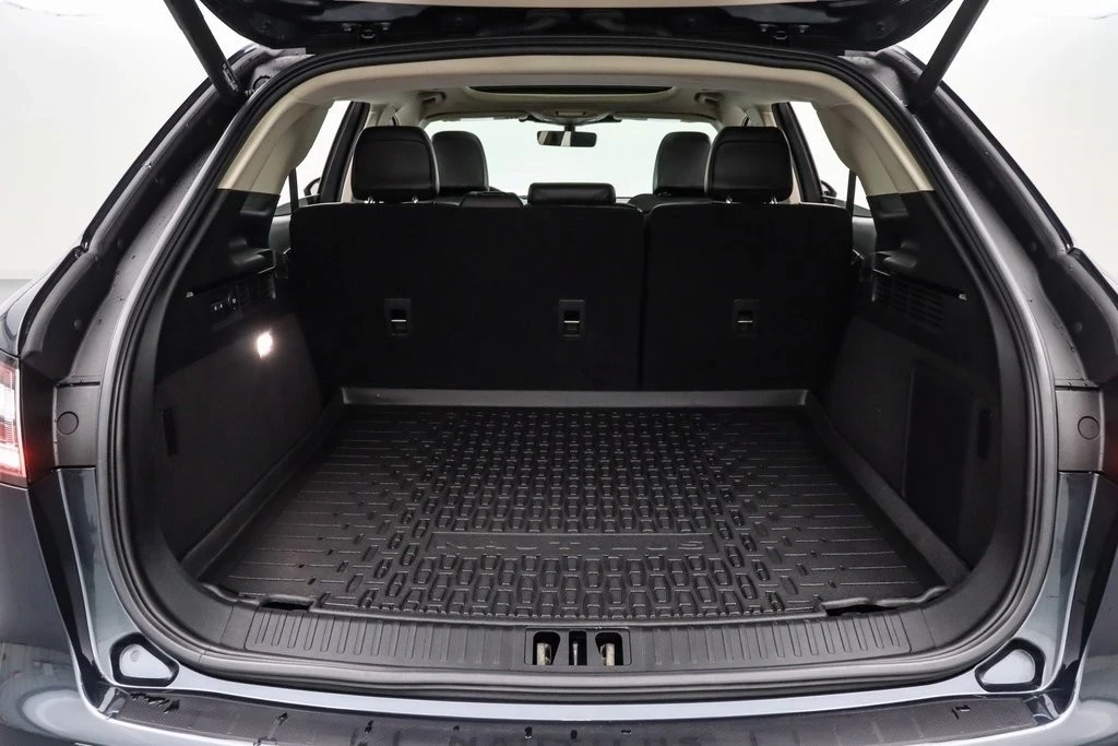2022 Lincoln Nautilus - Image 21 of 21